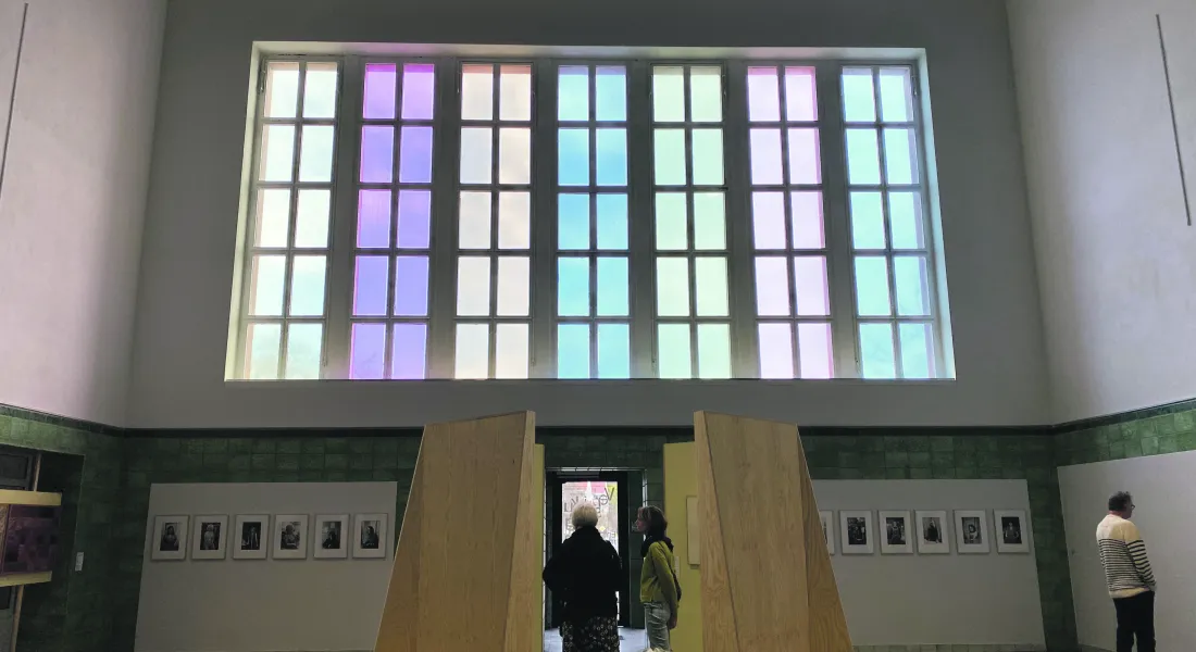Auch im Kunstbahnhof Flöha sind spannende Exponate aus dem Kontext Kunst und Arbeitswelt zu sehen.