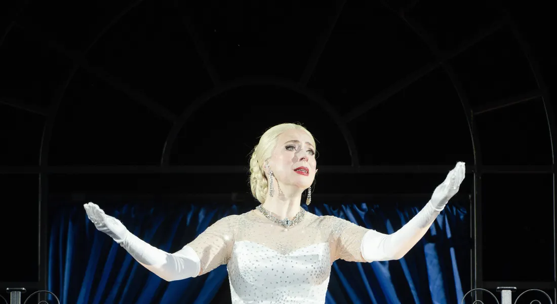 Evita Freilichtbühne am Roten Tor Katja Berg Staatstheater Augsburg