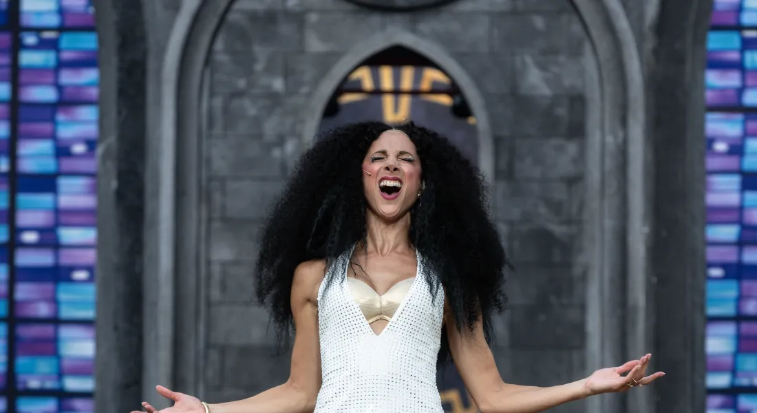 sister act