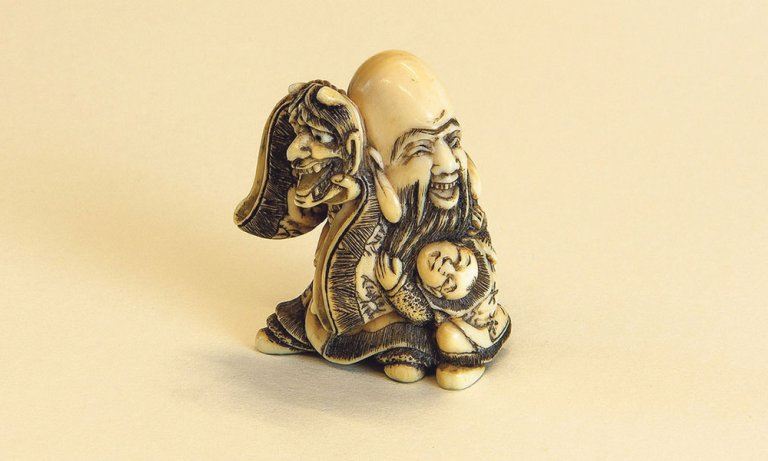 Netsuke Gluecksgott Hannya © Felix Weinold