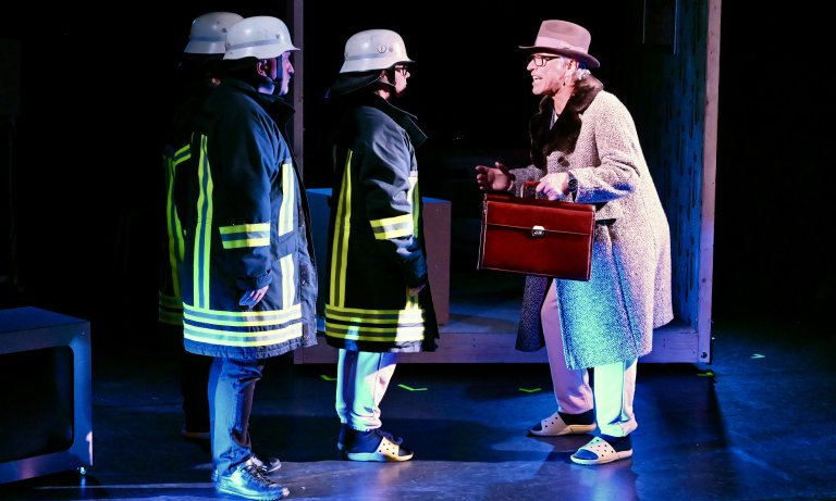 Biedermann und die Brandstifter Sensemble Theater