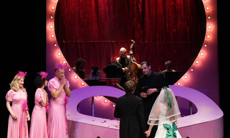 Landestheater Memmingen I Love You, You're Perfect, Now Change!© Karl Forster
