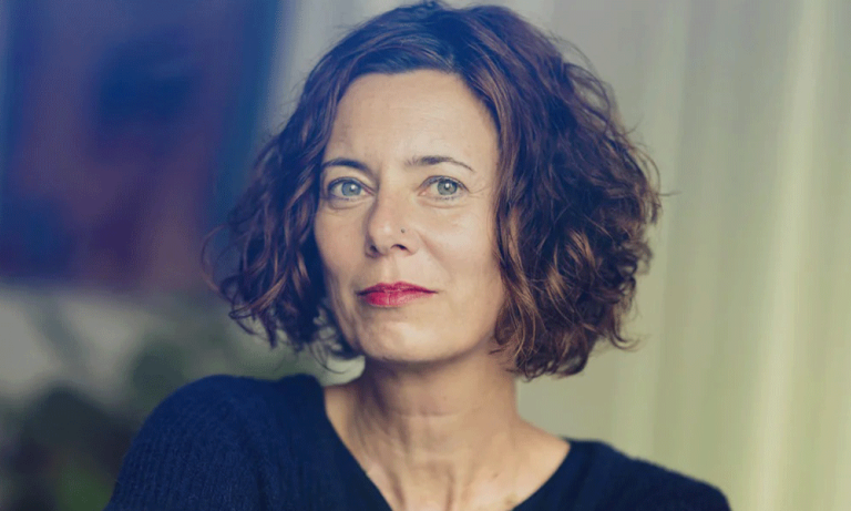 Eva Menasse © Lena Giovanazzilaif