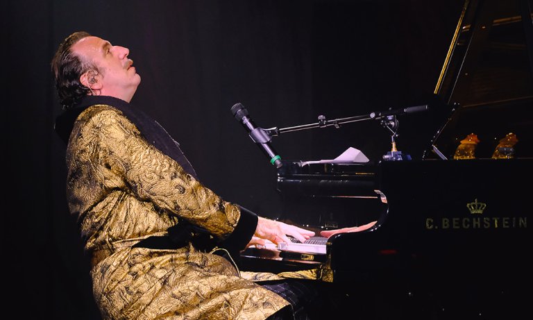 Mozartfest 26 Chilly Gonzales © Fabian Schreyer