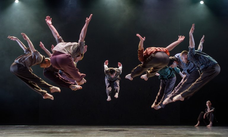 Les Noces Sacre Staatstheater